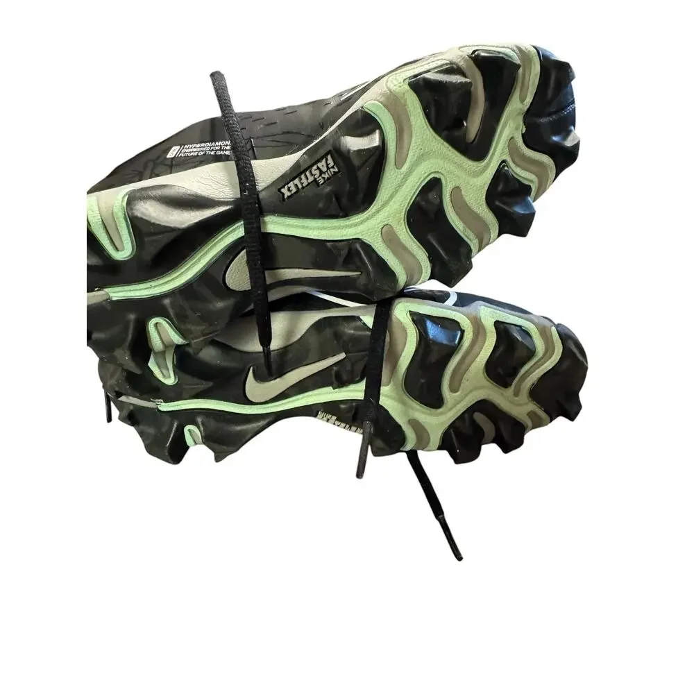 Nike Hyperdiamond 4 Keystone Soccer Cleats Size 3Y